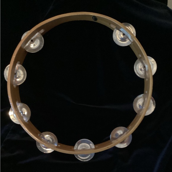 COPY - KENNY ROGERS AUTOGRAPHED Wood and Metal Tambourine from Circa 1980’s - Picture 1 of 5